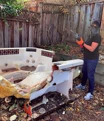 Best Garage Cleanout  in Sibley, IA
